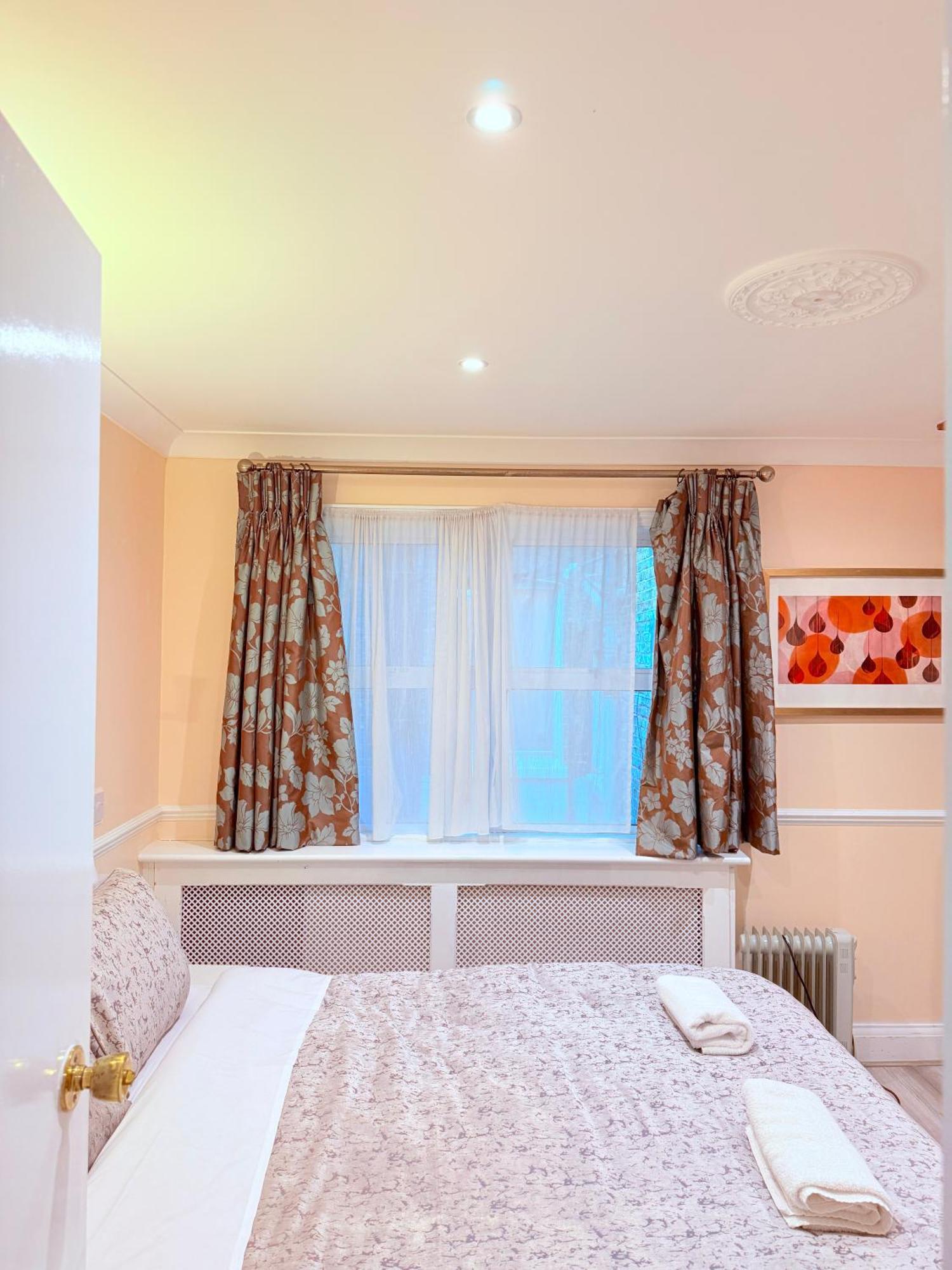 Europa House Hotel, London Paddington Eksteriør bilde