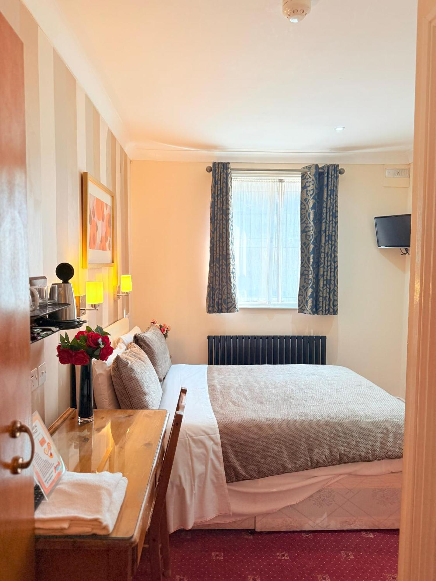 Europa House Hotel, London Paddington Eksteriør bilde