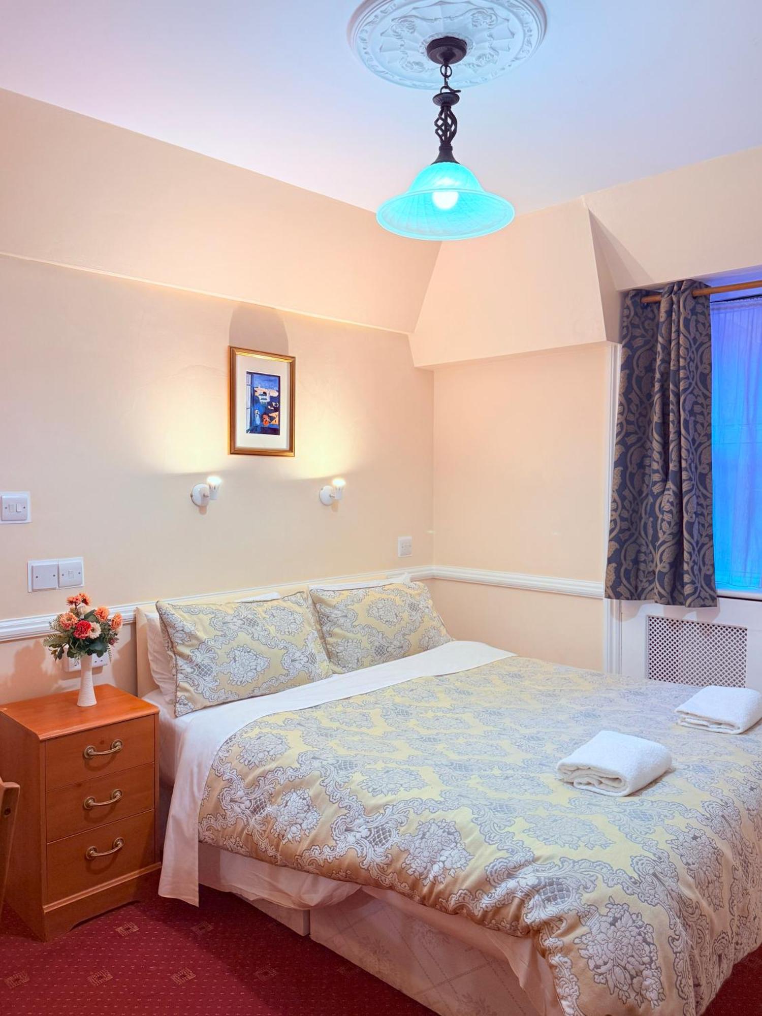 Europa House Hotel, London Paddington Eksteriør bilde